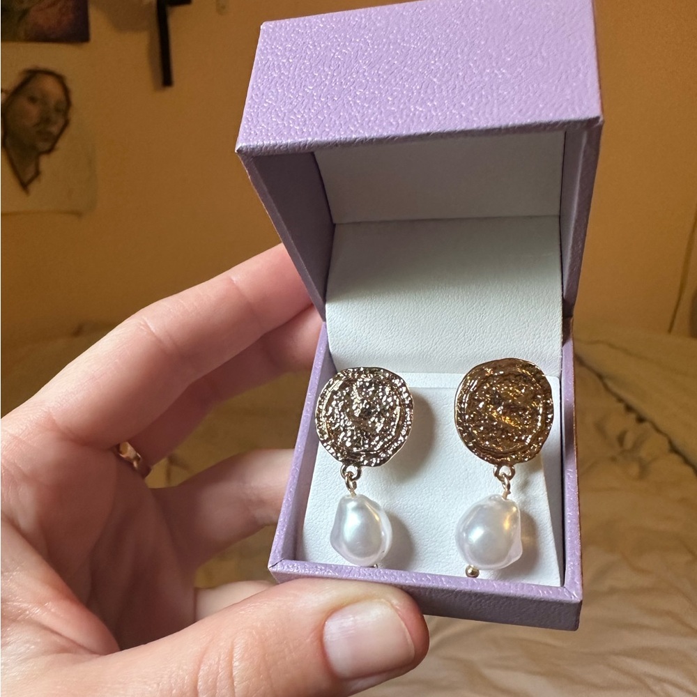ATOLEA Collection